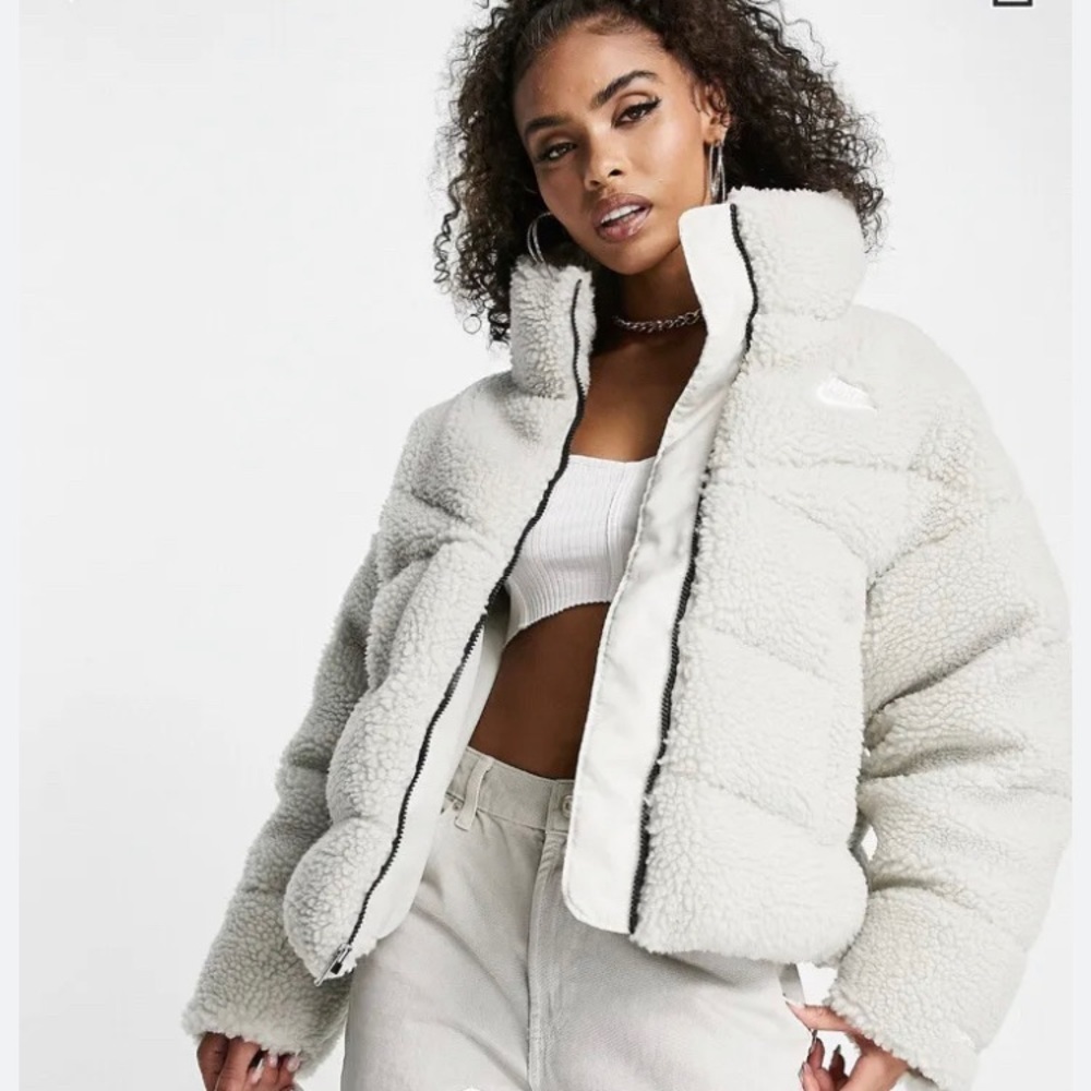 Nike ThermaFit City Sherpa Jacket NWT Size XS/ XSmall